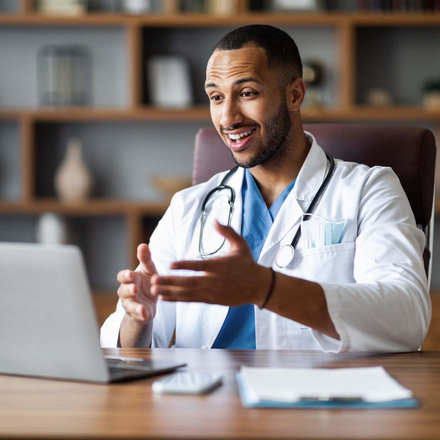 physician giving an online consultation